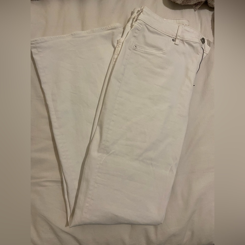 American Eagle Flare Jeans